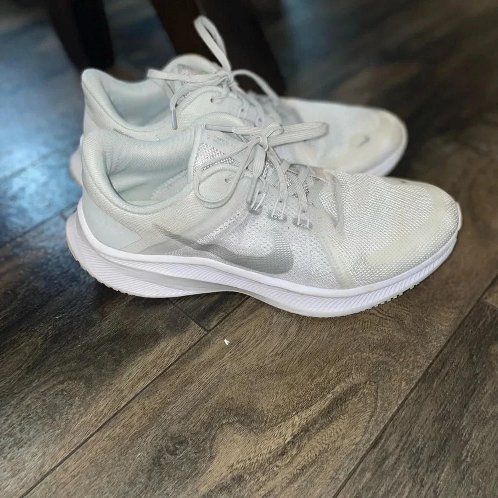 Nike Women’s White Running Sneakers